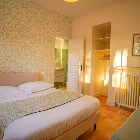 Hotel Haras De La Potardiere Crosmieres Exterior photo
